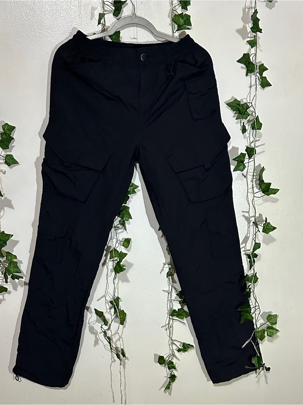 Men's Black Multi-Pocket Cargo Pants - Utility Style